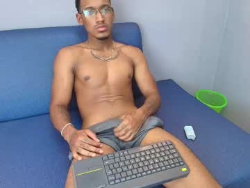 Duncan_West2 Chaturbate stream image from March 16, 2026