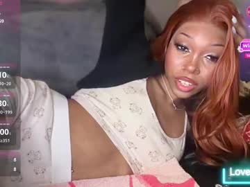 Selenemidnight Chaturbate stream image from March 16, 2026
