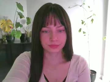 Noemilou Chaturbate stream image from March 16, 2026