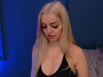 Deeavip Chaturbate stream image from March 16, 2026