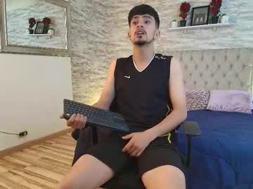 Axel_Draven Chaturbate stream image from March 16, 2026