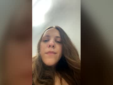 Lauflor Chaturbate stream image from March 16, 2026