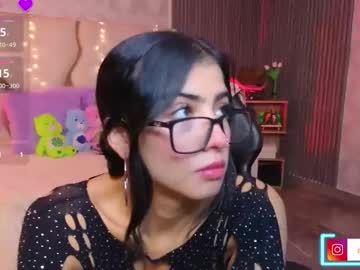 Maiily_Tay Chaturbate stream image from March 16, 2026