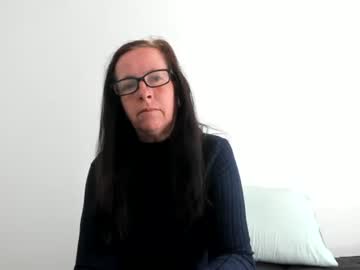 Lovelypeachgoddess Chaturbate stream image from March 16, 2026