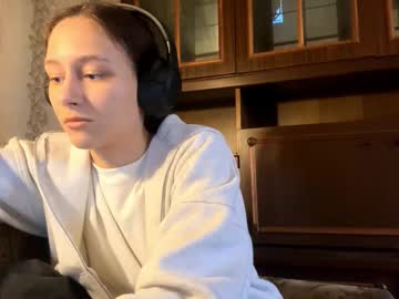 Maricruzsilleman Chaturbate stream image from March 16, 2026