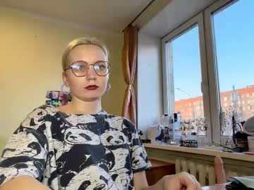 Mayspagnolia Chaturbate stream image from March 16, 2026
