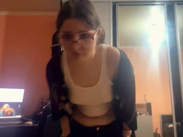 Rubypapranec Chaturbate stream image from March 16, 2026