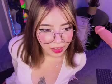 Emilykarterr Chaturbate stream image from March 16, 2026