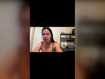 Yumi_Lovegirl32 Chaturbate stream image from March 16, 2026