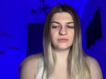 Crystalblush01 Chaturbate stream image from March 16, 2026