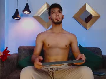 Harryfosster Chaturbate stream image from March 16, 2026