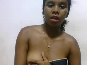 Vievezz Chaturbate stream image from March 16, 2026