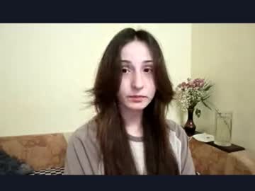 Bloomsakuraa Chaturbate stream image from March 16, 2026