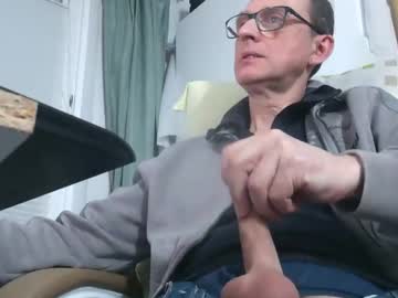 Naturista25 Chaturbate stream image from March 16, 2026