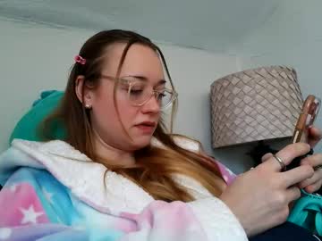 Sweetgirlls Chaturbate stream image from March 16, 2026