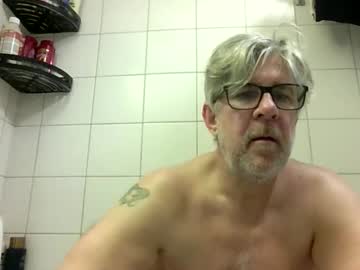 Baggelina75 Chaturbate stream image from March 16, 2026