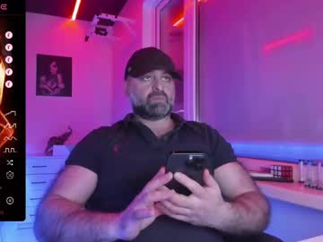 Magabear Chaturbate stream image from March 16, 2026