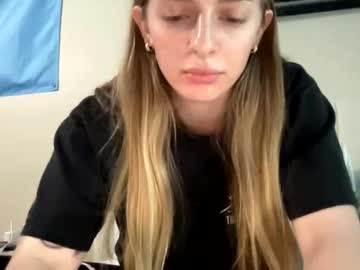 Prettymeowgirly Chaturbate stream image from March 16, 2026