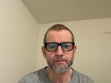 Lyricresponse Chaturbate stream image from March 16, 2026