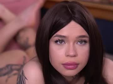 Nickybennz Chaturbate stream image from March 17, 2026