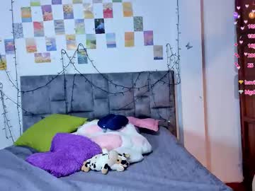 Isangel_ Chaturbate stream image from March 17, 2026