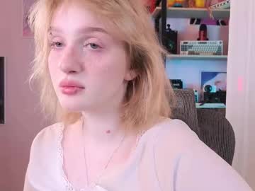 Eliejay Chaturbate stream image from March 17, 2026
