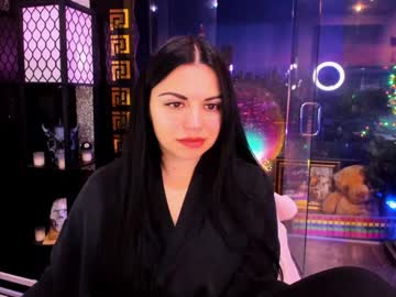Alma_Pearl Chaturbate stream image from March 17, 2026