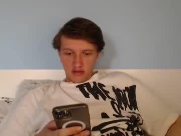 Swetieeglow Chaturbate stream image from March 17, 2026
