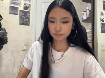 Clemenciakempa Chaturbate stream image from March 17, 2026