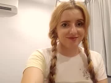 Naughtyt333n Chaturbate stream image from March 17, 2026