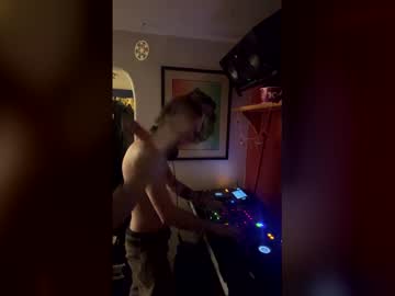 Lustfullamb Chaturbate stream image from March 17, 2026