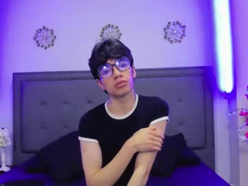 Nezvanova_Ivan Chaturbate stream image from March 17, 2026