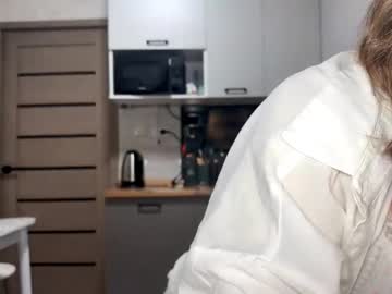 Vanesabrazzle Chaturbate stream image from March 17, 2026