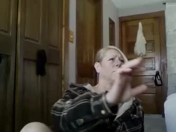 Outdoorchicprivate Chaturbate stream image from March 17, 2026