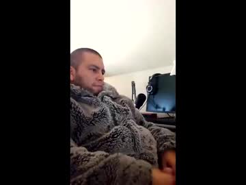 Duroporelchiquito Chaturbate stream image from March 17, 2026