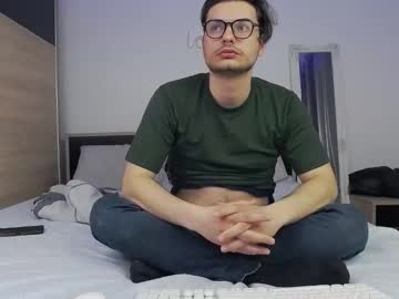 Kevin_Garcia1 Chaturbate stream image from March 17, 2026