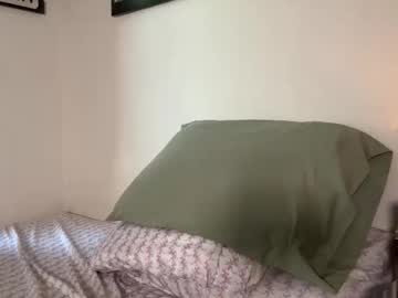 Crazyymommy Chaturbate stream image from March 17, 2026