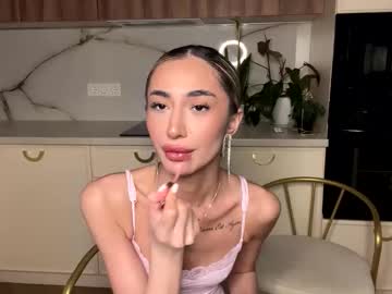 Alissadreams Chaturbate stream image from March 17, 2026