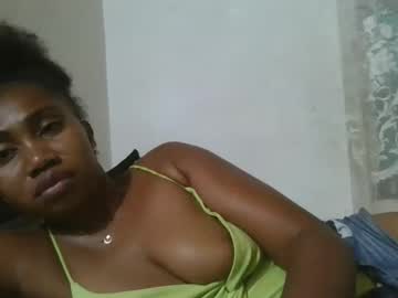 Makiryzah Chaturbate stream image from March 17, 2026
