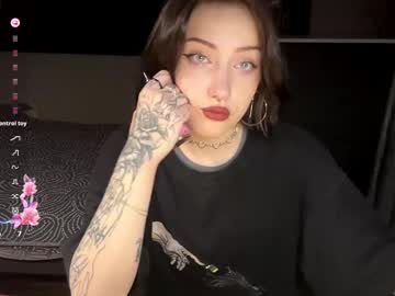 Bunnyblink Chaturbate stream image from March 17, 2026