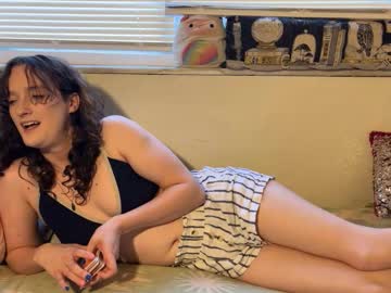 Treecups Chaturbate stream image from March 17, 2026