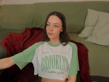 Cassisland Chaturbate stream image from March 18, 2026