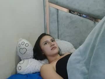 Kate_Davies Chaturbate stream image from March 18, 2026