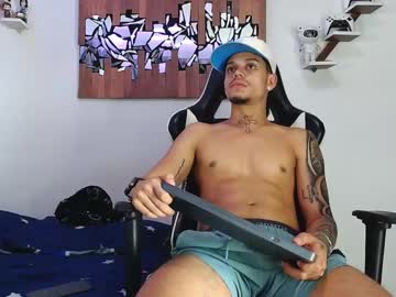Friendsofeverything_ Chaturbate stream image from March 18, 2026
