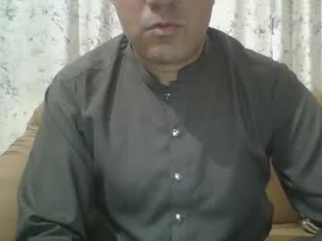 Longthick1985 Chaturbate stream image from March 18, 2026