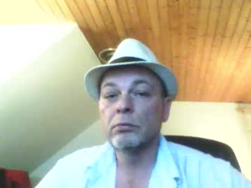 Schnibschnab Chaturbate stream image from March 18, 2026
