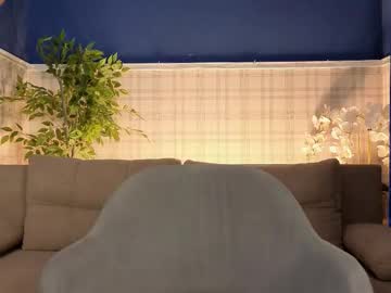 Evelina_Chapman Chaturbate stream image from March 18, 2026