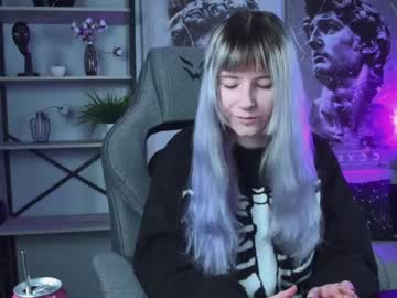 Lexiwenford Chaturbate stream image from March 18, 2026