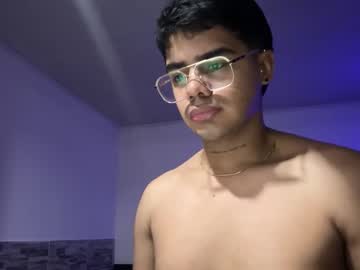 Nicvelez22 Chaturbate stream image from March 18, 2026