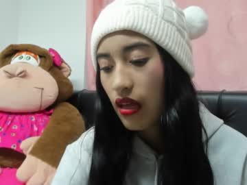 Sweet_Nhaomy Chaturbate stream image from March 18, 2026
